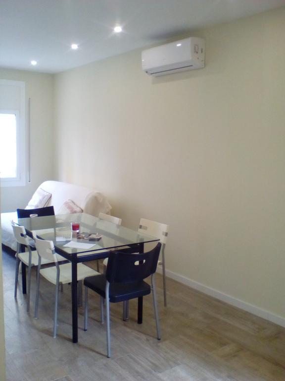 Castel Apartments L'Hospitalet de Llobregat Eksteriør bilde