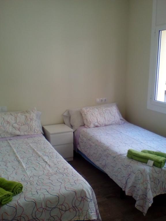 Castel Apartments L'Hospitalet de Llobregat Eksteriør bilde